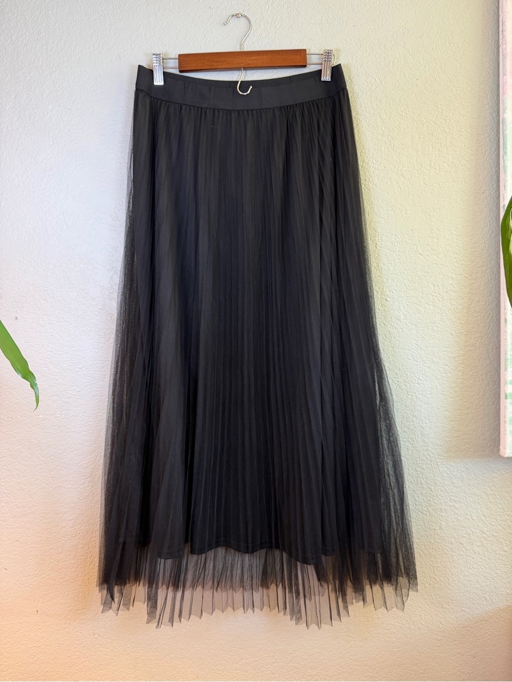 Black Sheer Pleated Tulle Whimsigoth Stretch Waistband Goth Formal Maxi Skirt L